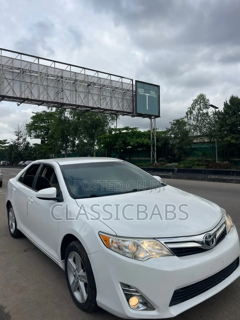 Toyota Camry 2013 White