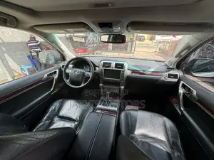 Lexus GX 2016 Silver