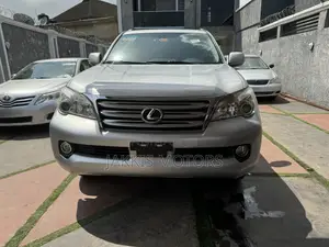 Lexus GX 2016 Silver