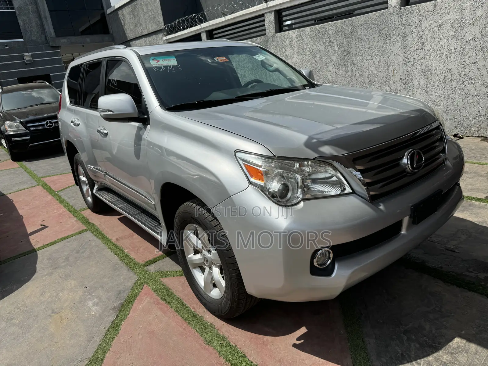 Lexus GX 2016 Silver