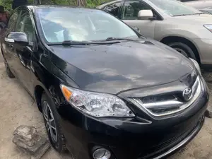 Toyota Corolla 2012 Black