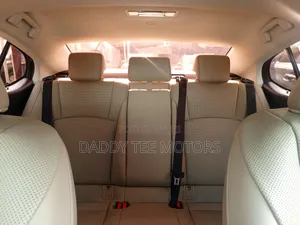 Lexus ES 250 Luxury 2021 Red
