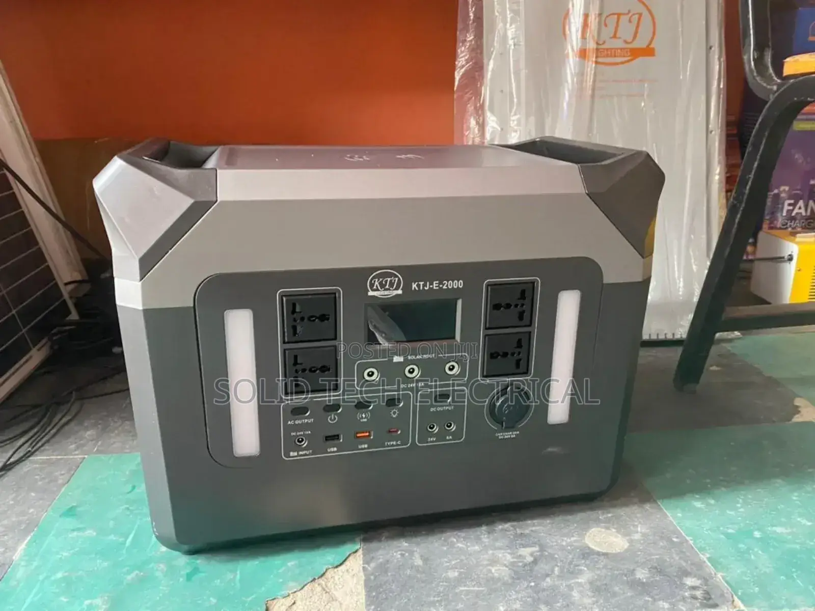 Solar Generator Power Station