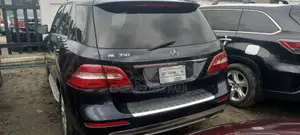 Mercedes-Benz M Class 2015 Black