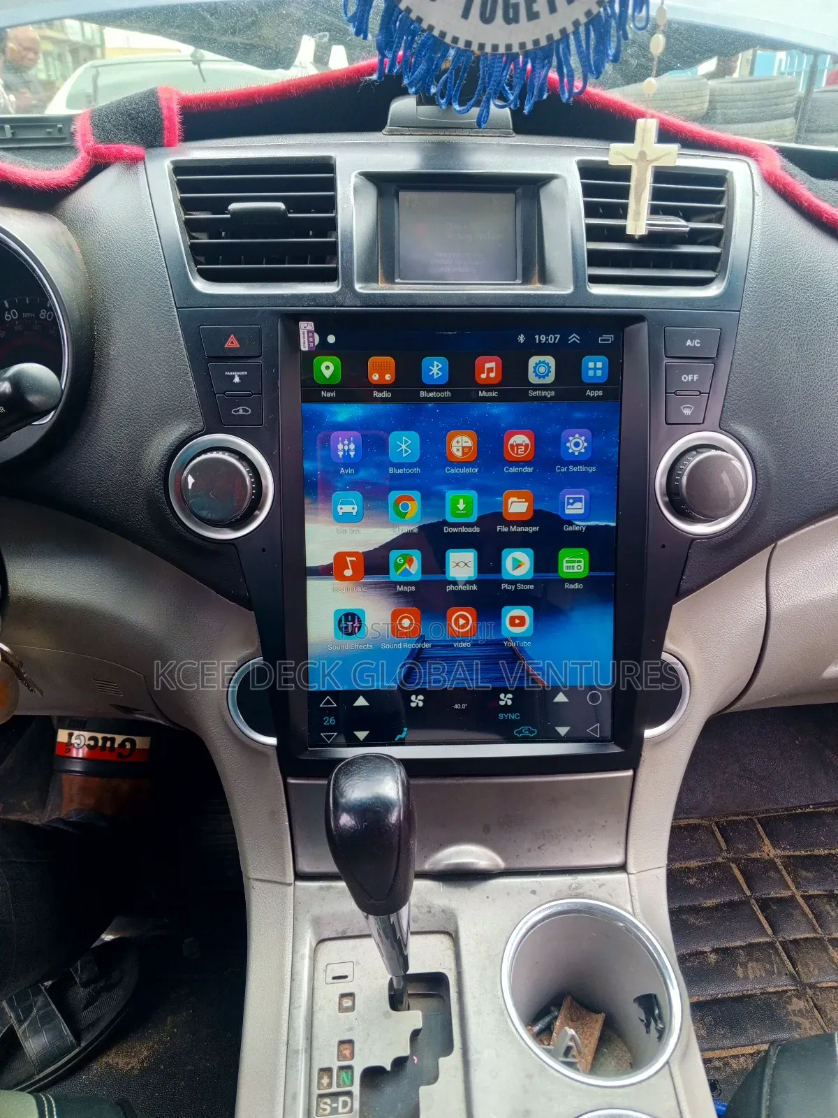 Full Screen Android High Lander 2008