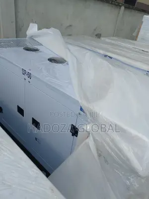 Clean-Burning 50kva Soundproof Perkins Generator