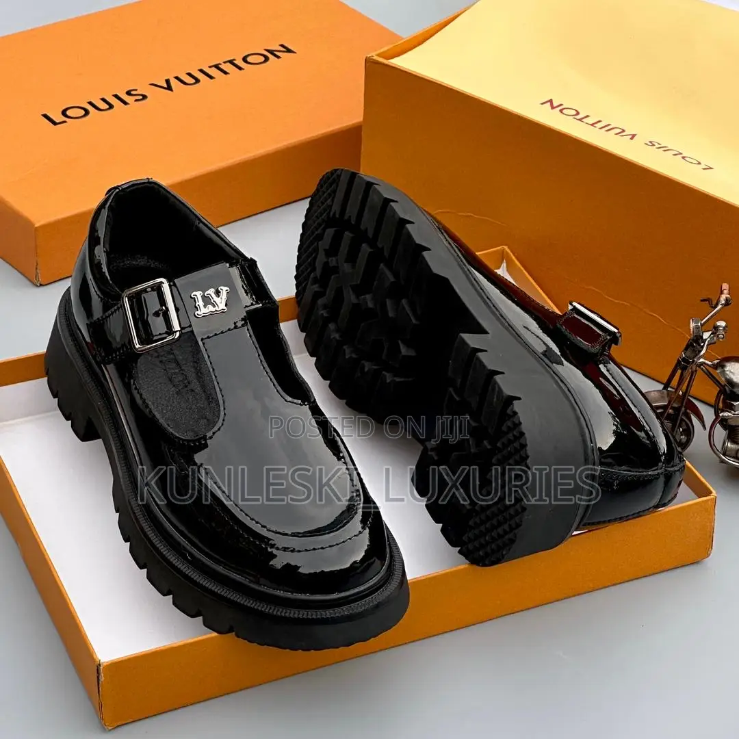 Original Louis Vuitton Patent Leather Shoe Sandals for Men
