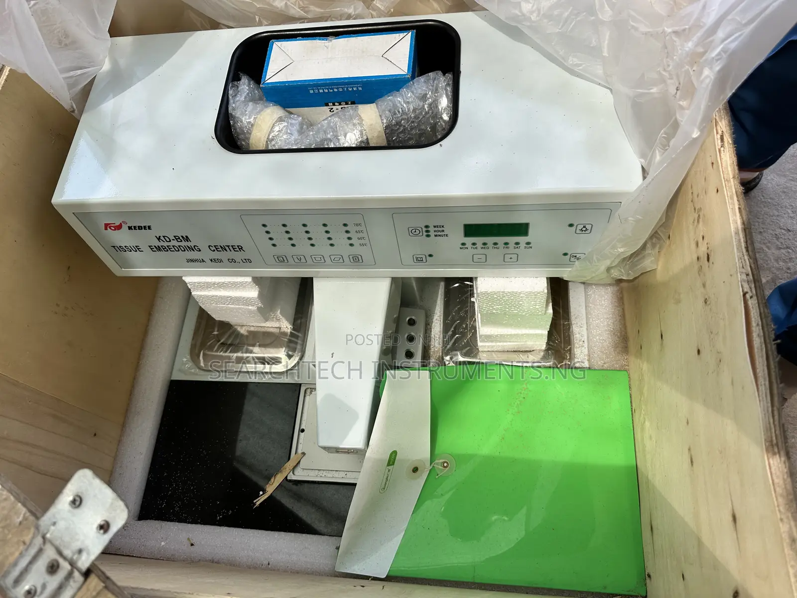 Tissue Embedding Center
