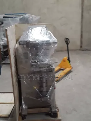 Granule Packaging Machine 750G