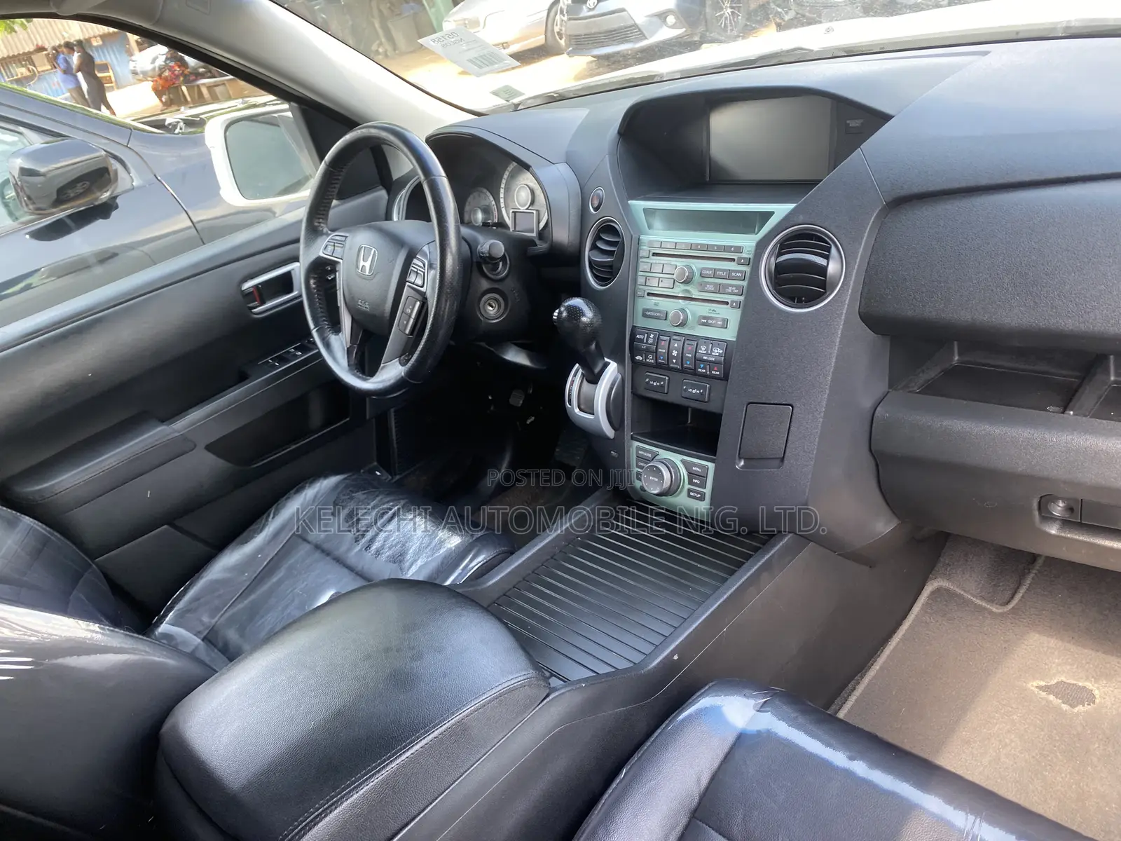 Honda Pilot 2011 White