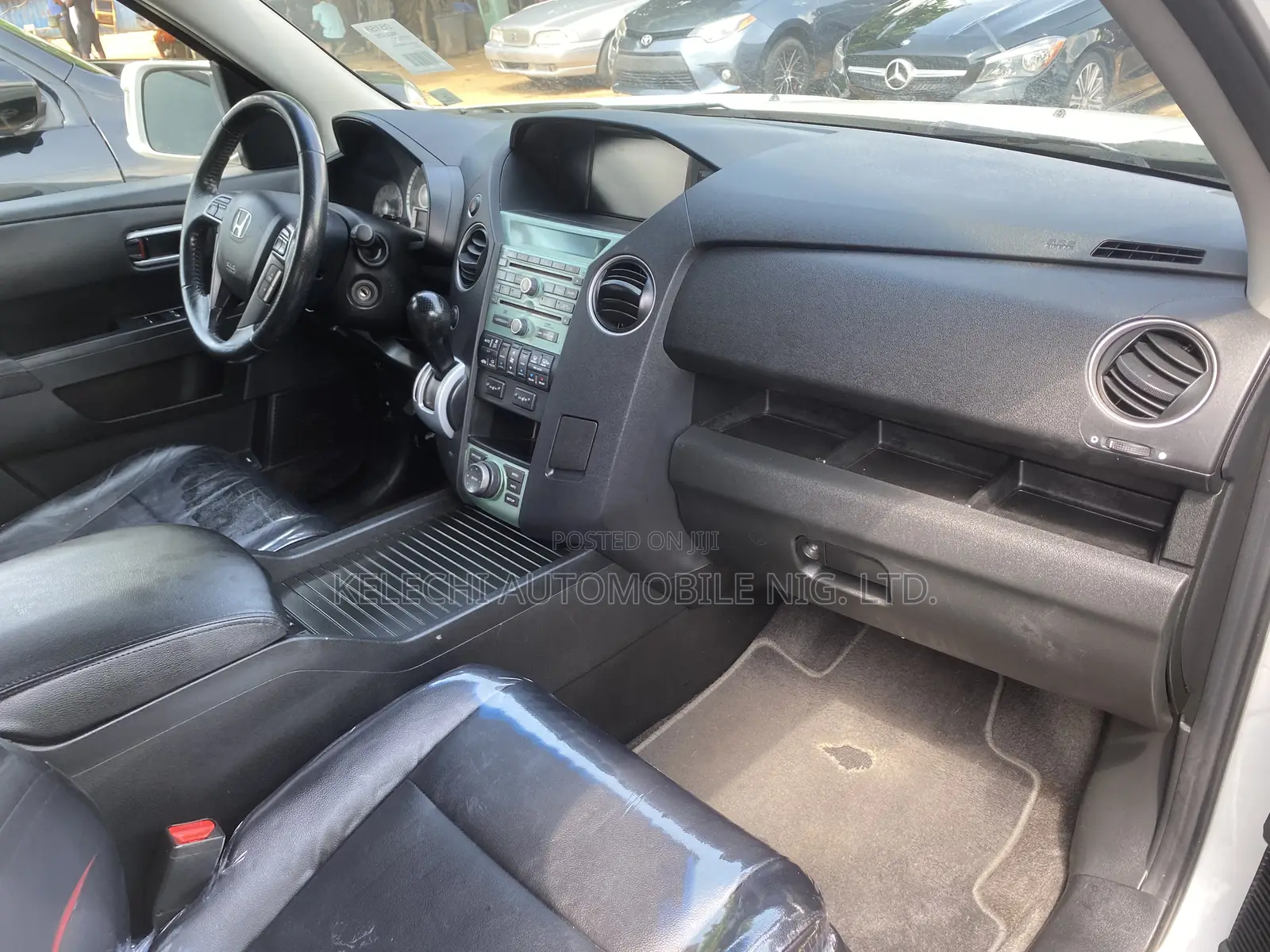 Honda Pilot 2011 White