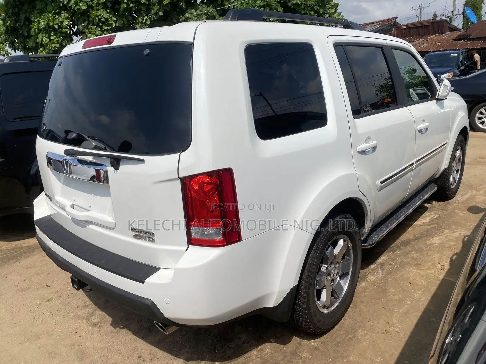 Honda Pilot 2011 White