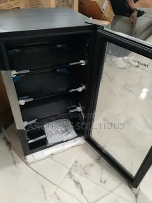 Top-Pick Hisense Beverage Cooler 91L Chiller 09023