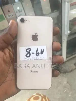 Apple iPhone 8 64 GB Gold