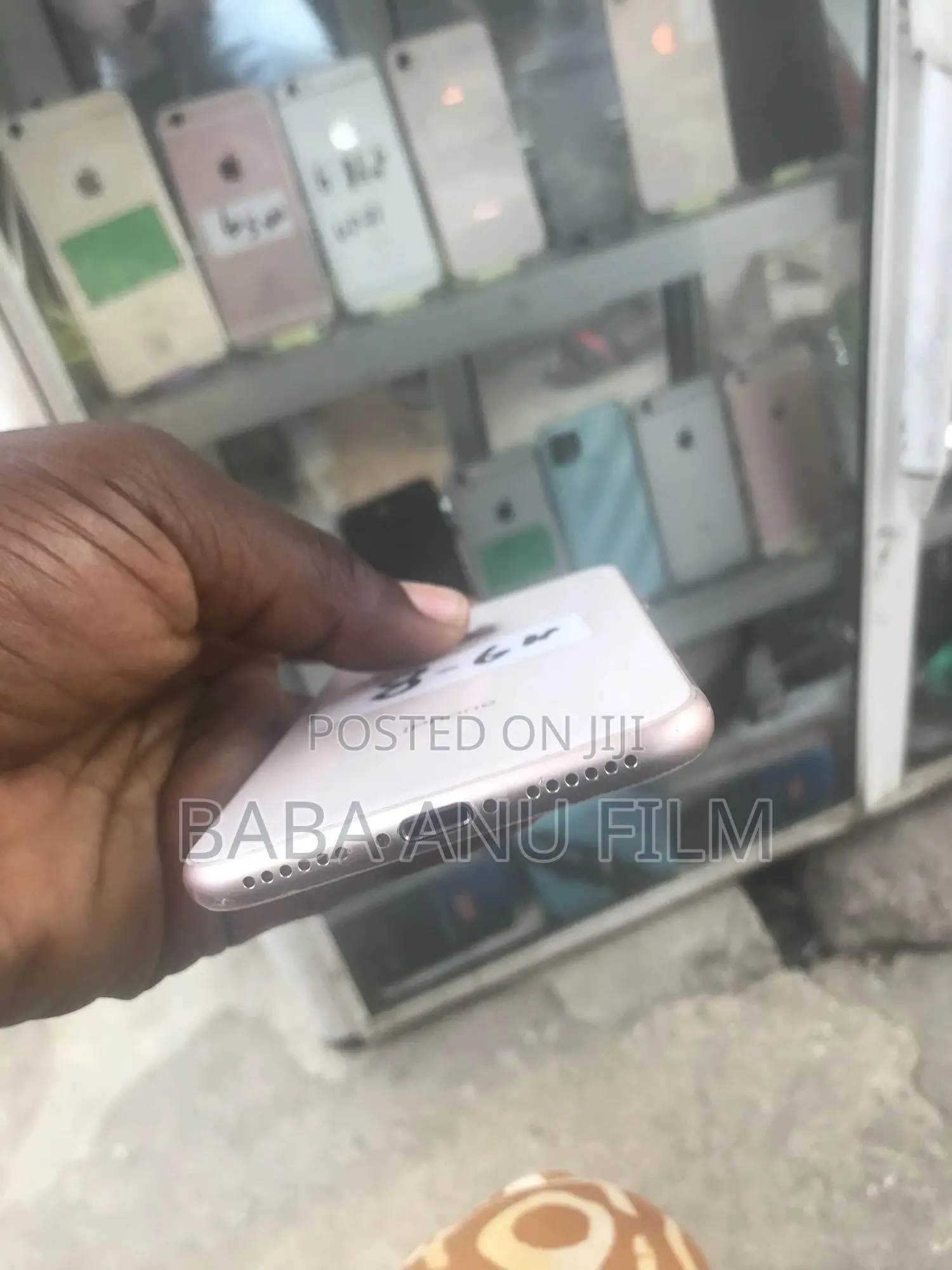 Apple iPhone 8 64 GB Gold