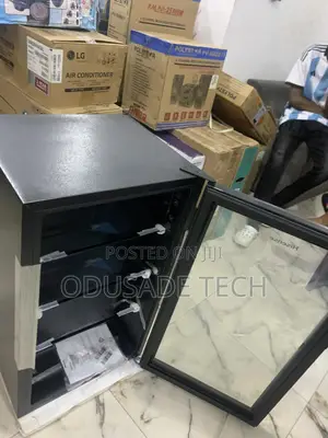 Eco Smart Hisense 91LITRES Chiller Showcase Fridgefl 94CJ