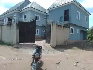 2bdrm Block of Flats in Mcc, Owerri for sale