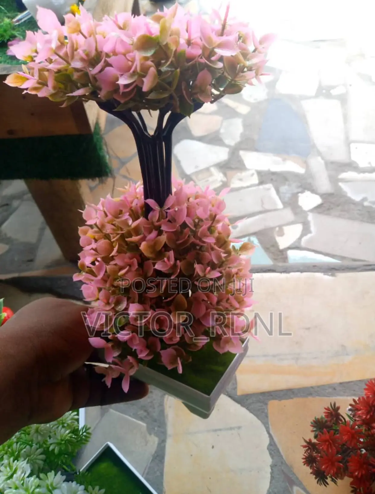 Beautiful Table Flowers 