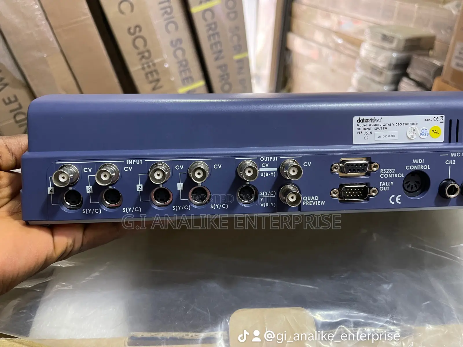 Data Video 4 - Channel Digital Video Switcher SE-500.