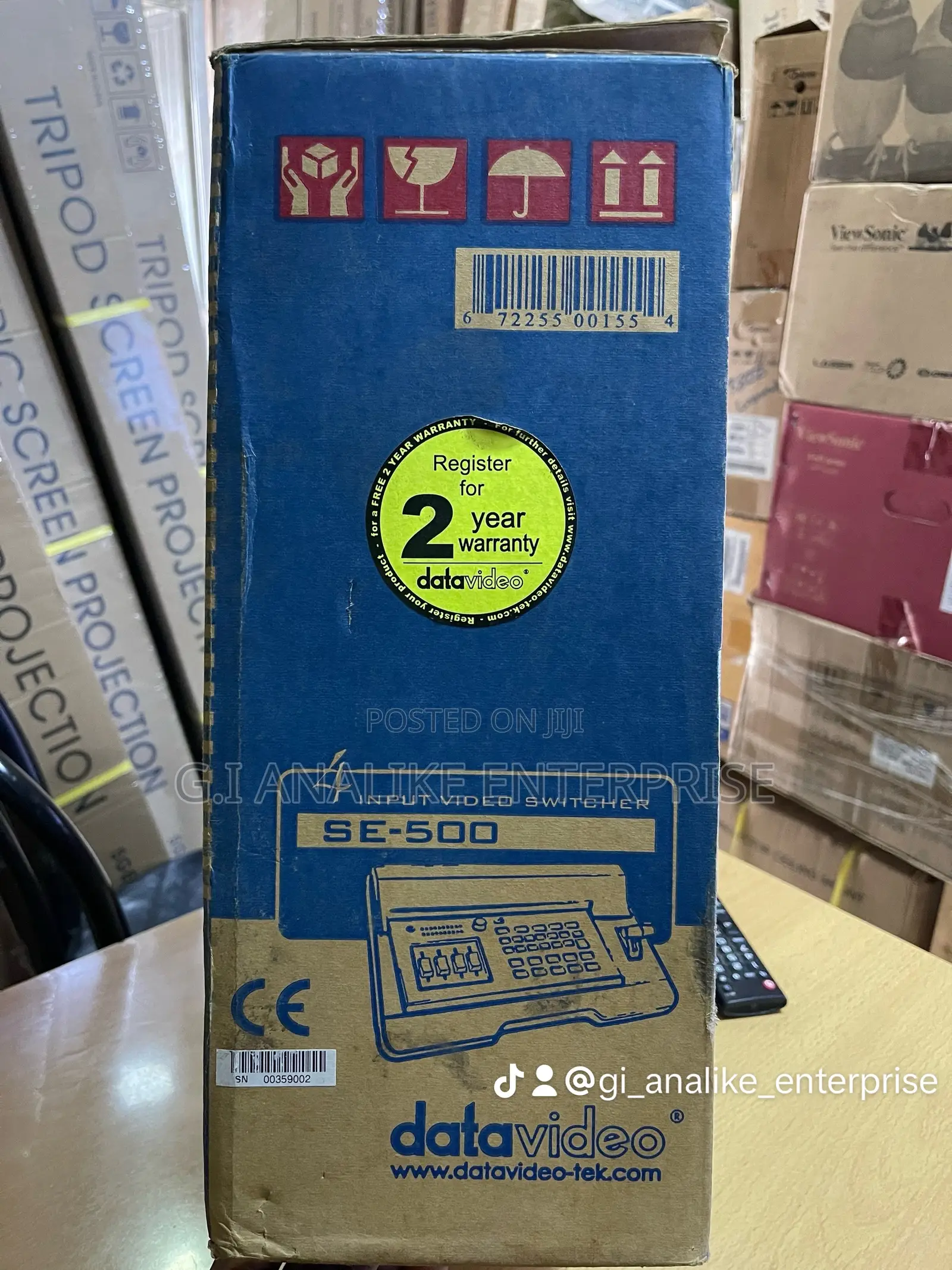 Data Video 4 - Channel Digital Video Switcher SE-500.
