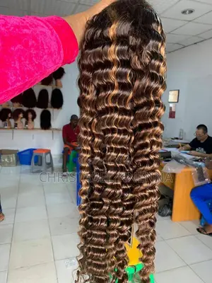 28 Inches Deep Wave