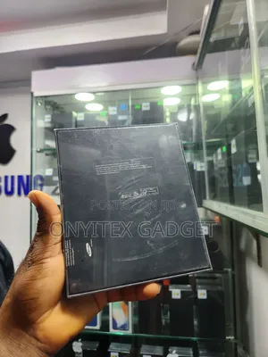 New Samsung Galaxy Z Fold4 512 GB Black
