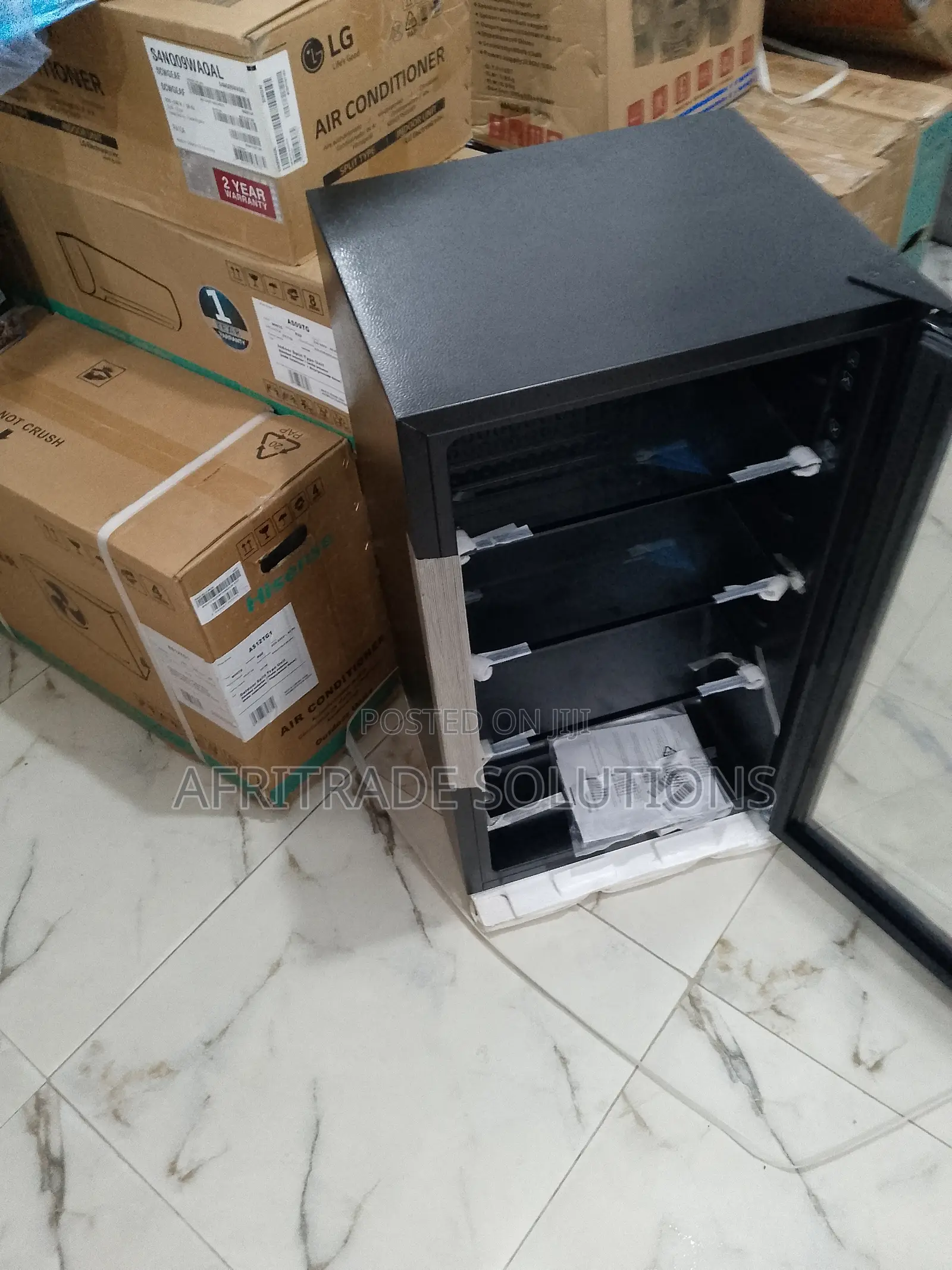 Cost - Effective Hisense 90l Beverage Cooler0000