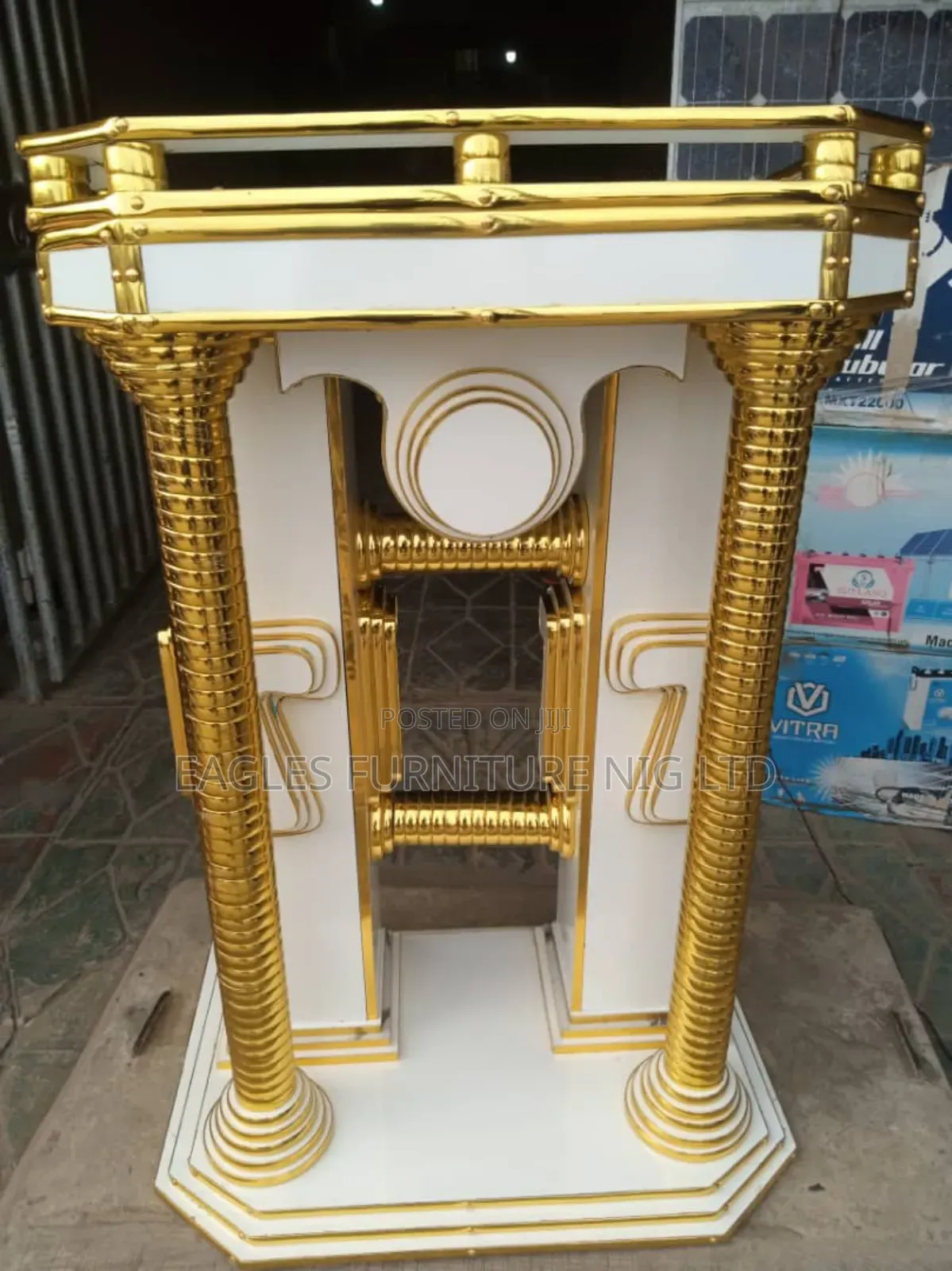Luxury Gold and White Pulpit