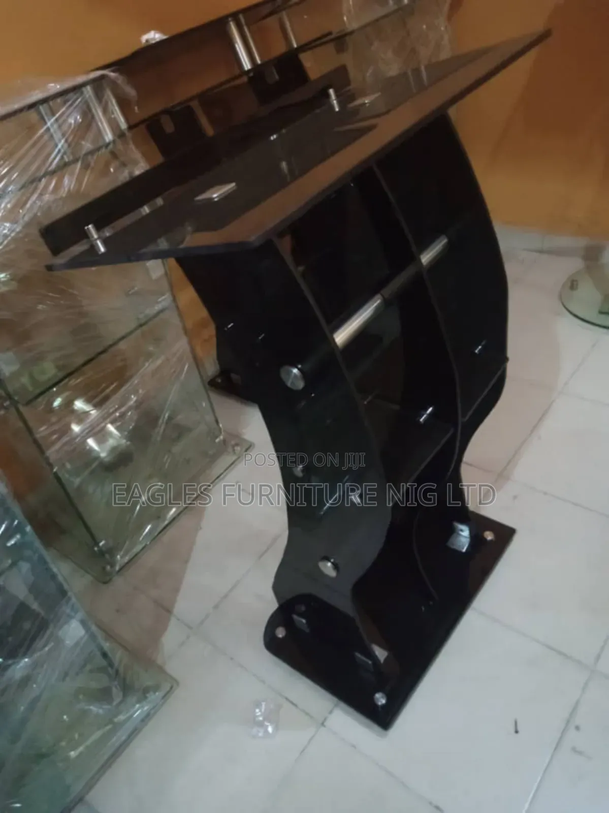 Quality Black Glass Double Pulpit