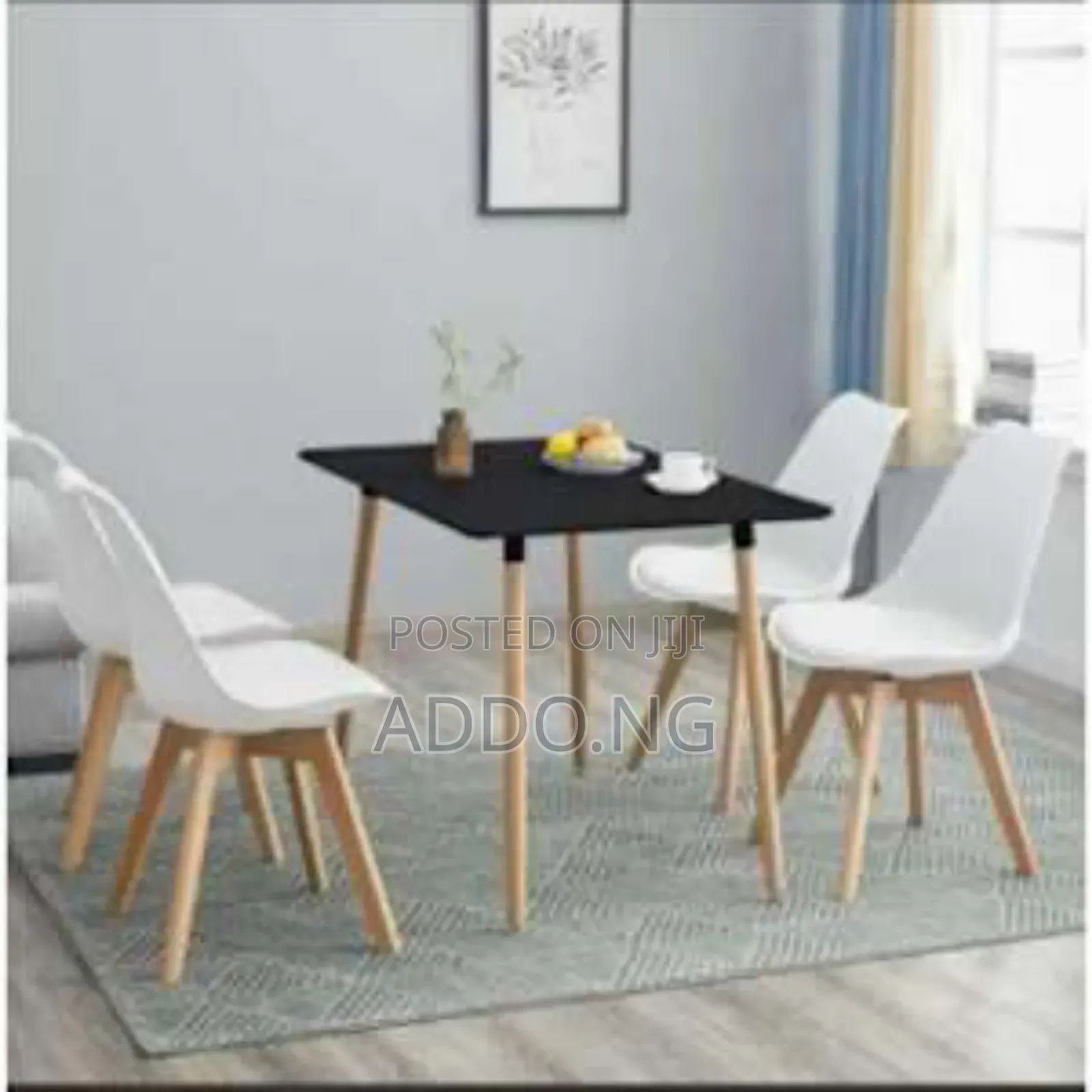 Dinning Table With Four Chairs