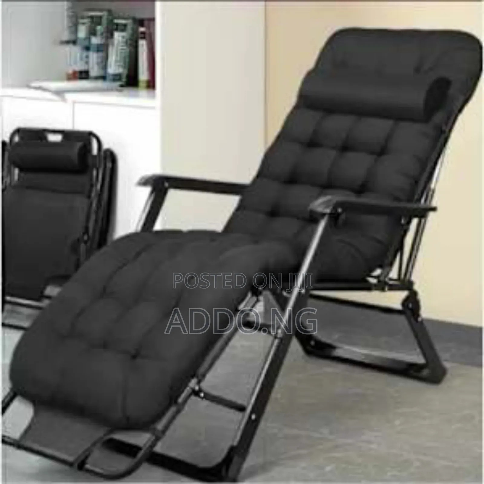 Foldable Relaxing Chair