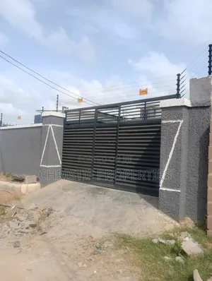 Photo - Well Built 3 Bedroom BOUNGALOW in a Separate Compound,