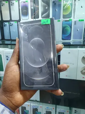 New Apple iPhone 12 Pro 256 GB Gold
