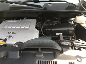 Toyota Highlander Limited 2011 Silver