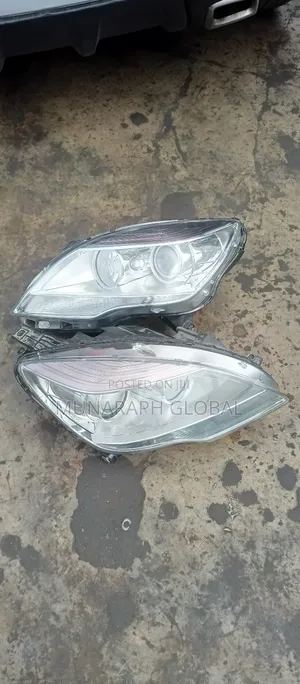 2011 Model Mercedes Benz R350 LED Headlight Set.