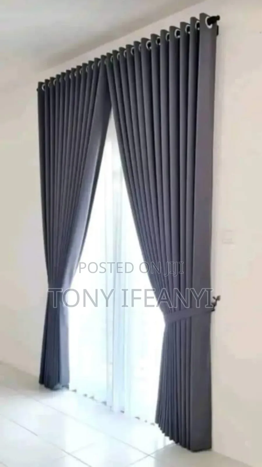 Irish Curtain Blind