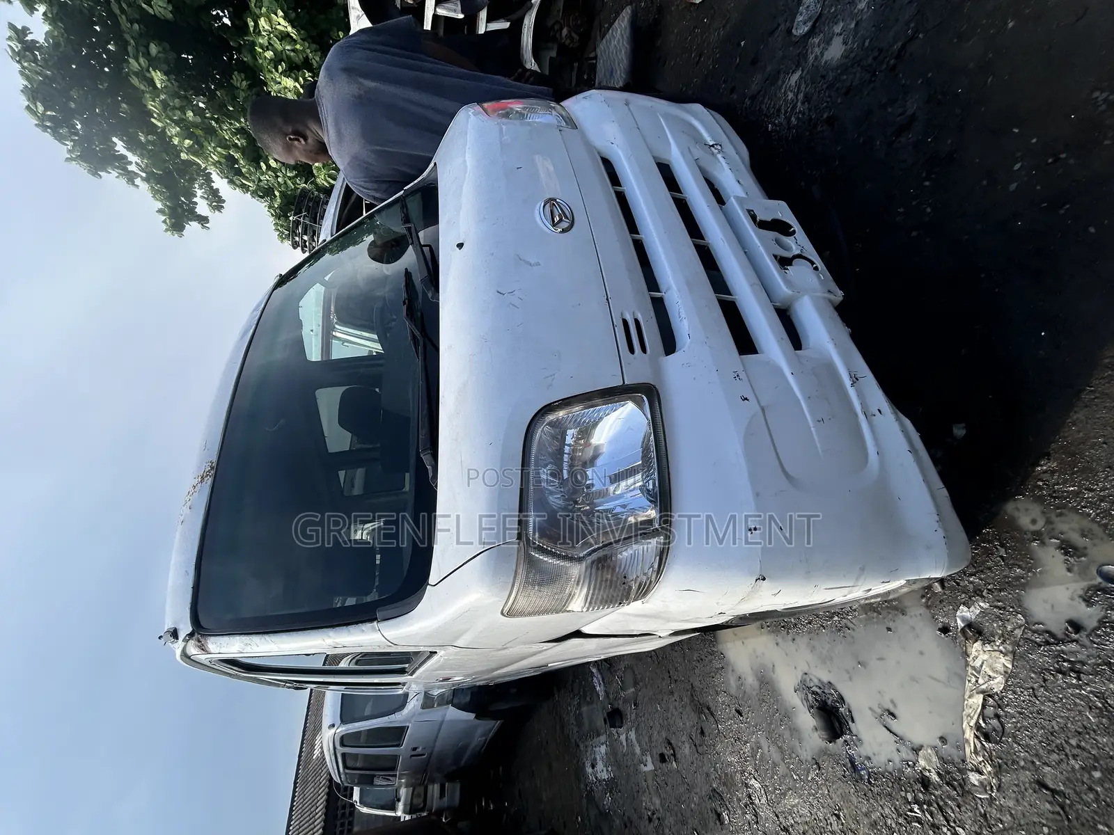 Daihatsu Hijet 2012 White
