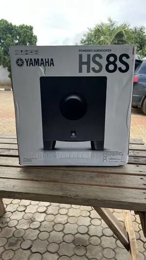Photo - Yamaha Hs8s Subwoofer