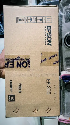 EPSON Projector 3200lumen Eb-S05.