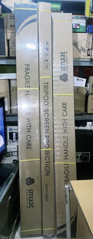 Smaat Tripod Screen 72” by 72”.