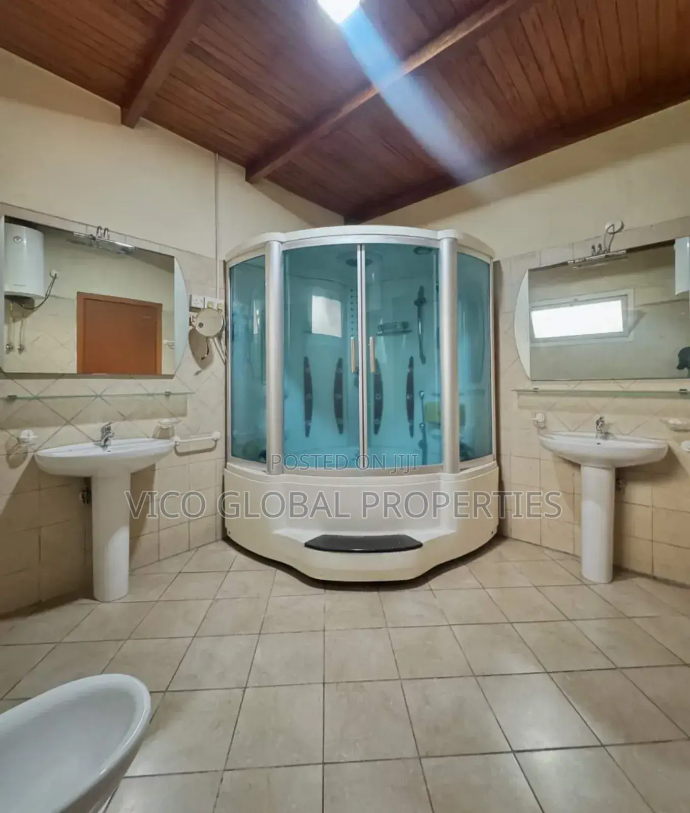 3bdrm Bungalow in Rumuola, Port-Harcourt for sale