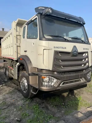 New HOWO Tipper Trucks 10 Tyre Trailer Head 2024 White 380hp