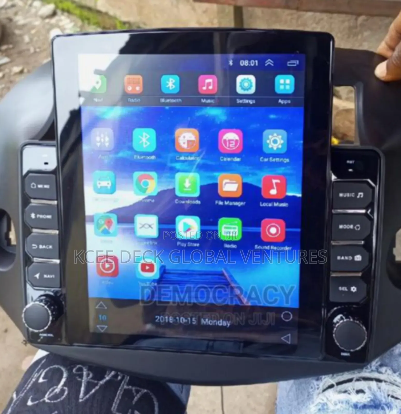 RAV4 Android Screen With Chrome