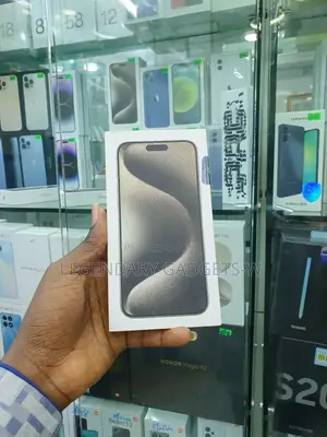 New Apple iPhone 15 Pro Max 256 GB