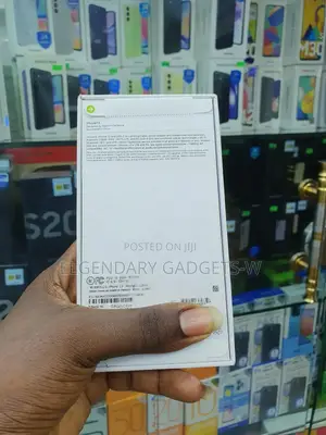 New Apple iPhone 13 128 GB White