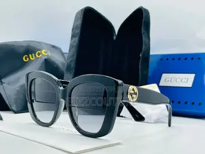Original Gucci Lady Black Sunglasses Is Availale in Store
