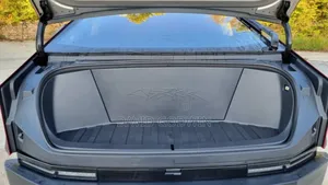 Tesla Model Y 2024 Red