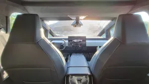Tesla Model Y 2024 Red