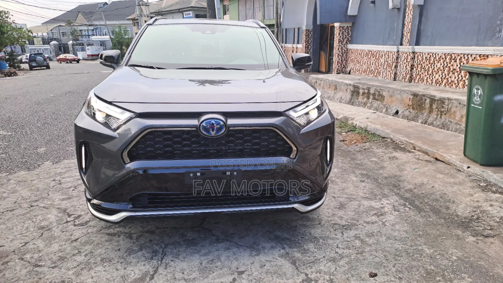 Toyota RAV4 2023 Gray