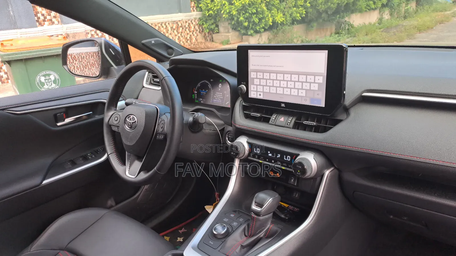 Toyota RAV4 2023 Gray